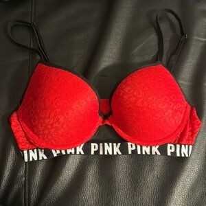 Red Leopard PINK Wear Everywhere Push Up Bra! Size:32C Condition like new!